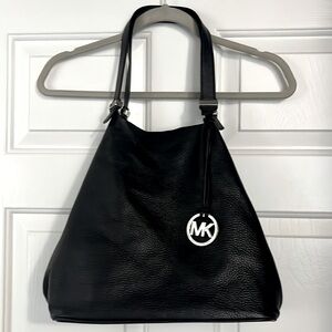 Authentic Michael Kors all Leather Bag